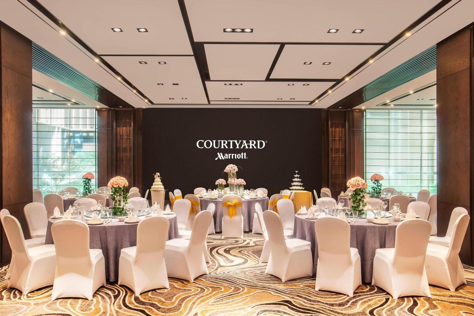 Courtyard By Marriott Shanghai International Tourism And Resorts Zone Εξωτερικό φωτογραφία
