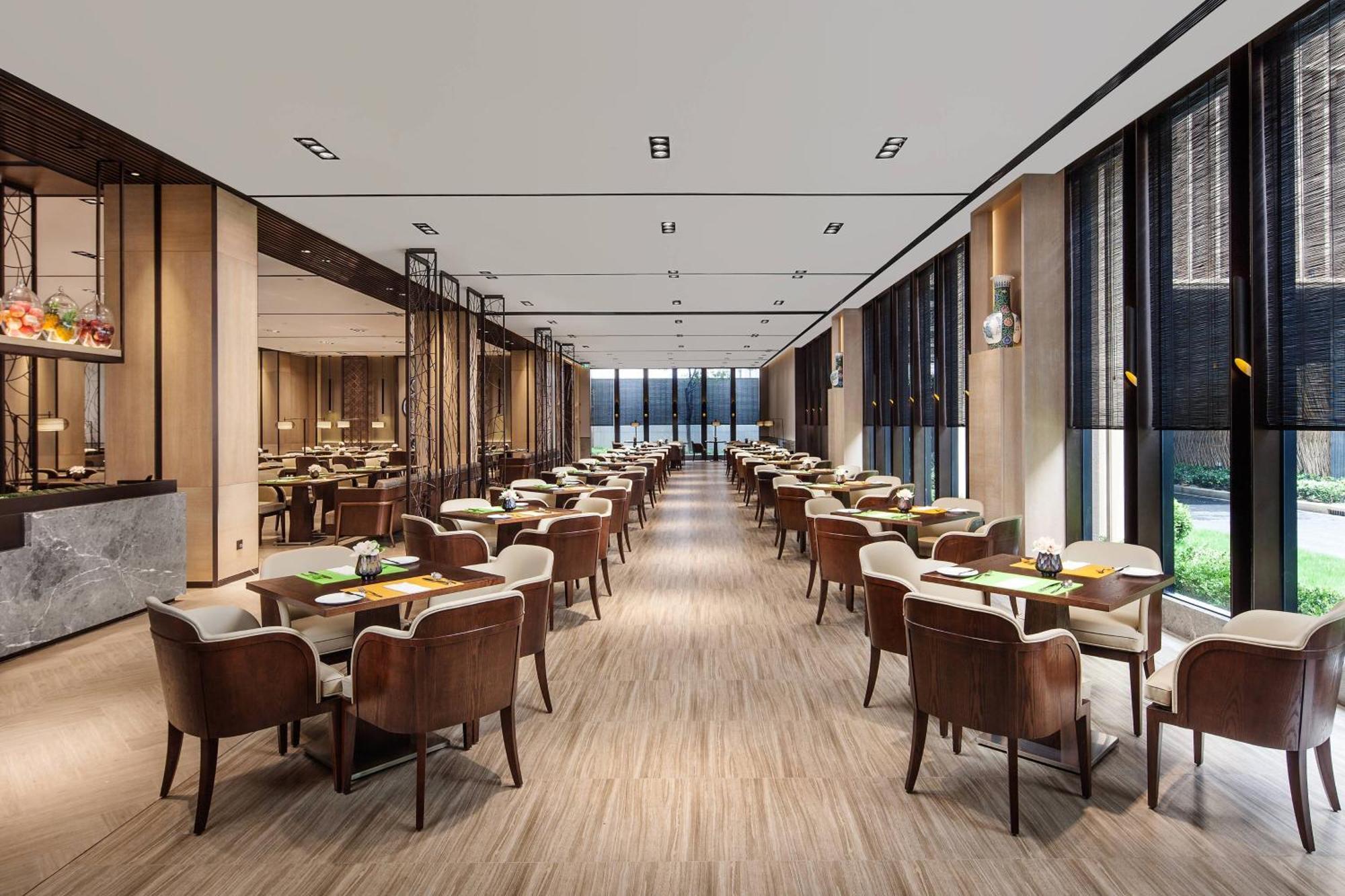 Courtyard By Marriott Shanghai International Tourism And Resorts Zone Εξωτερικό φωτογραφία