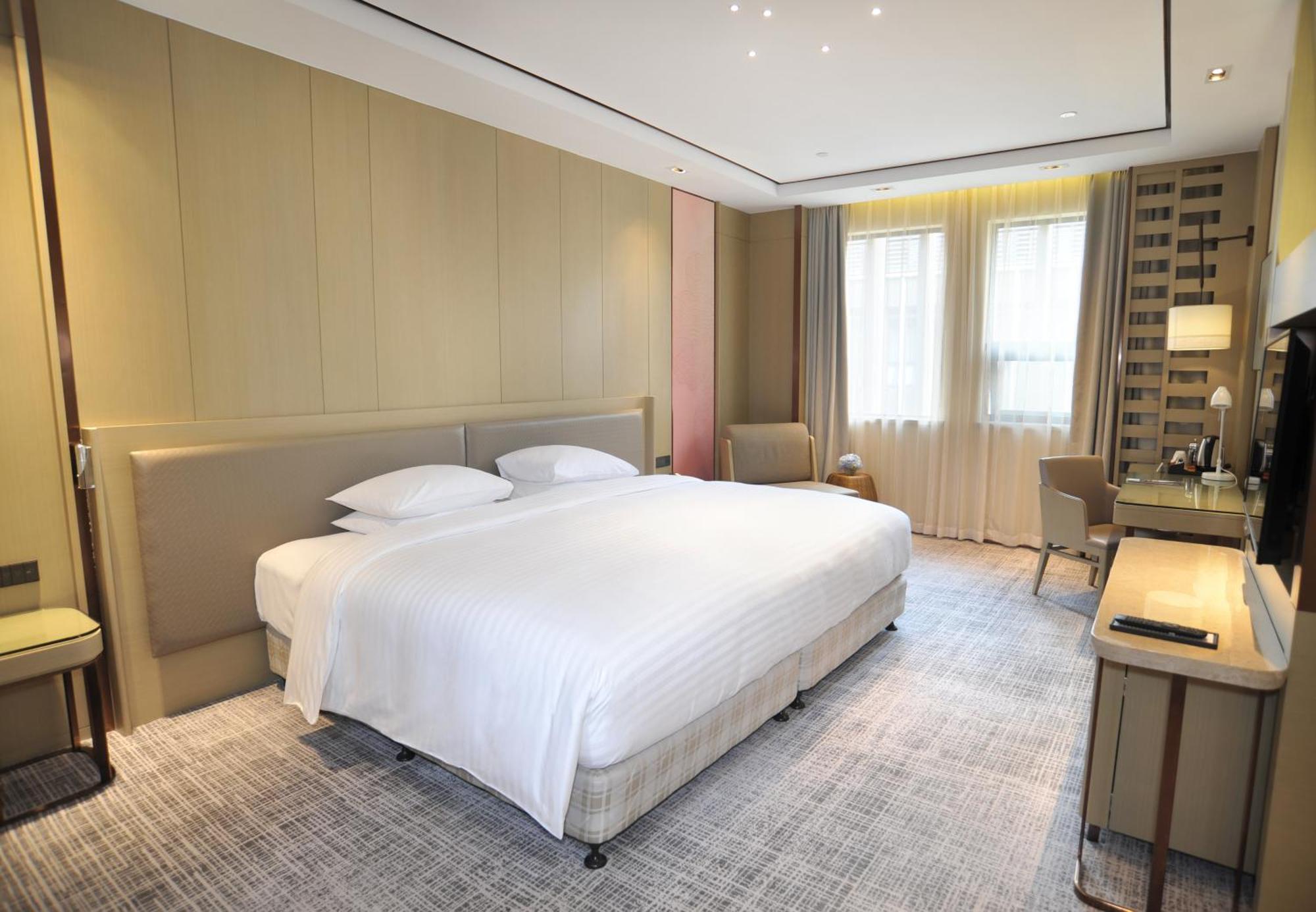 Courtyard By Marriott Shanghai International Tourism And Resorts Zone Εξωτερικό φωτογραφία